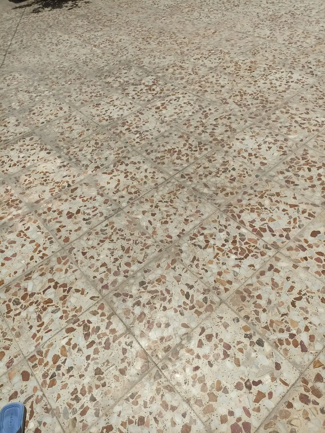 ۲۴۰مترزمین سرباز