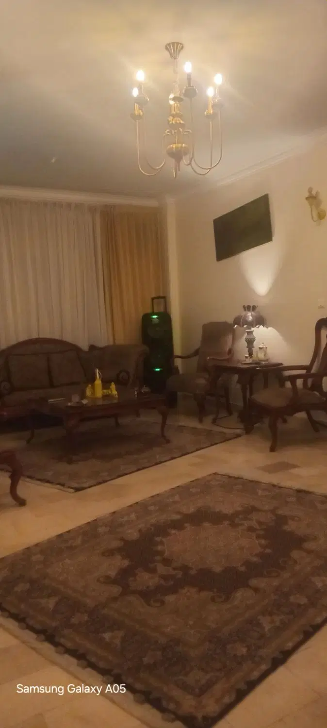 آپارتمان ۱۰۱ دو خواب طبقه اول