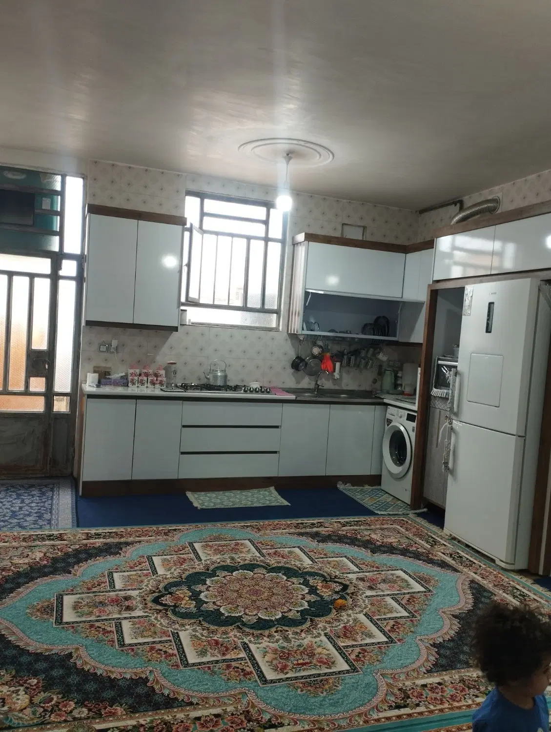 اجاره طبقه بالا ده محسن