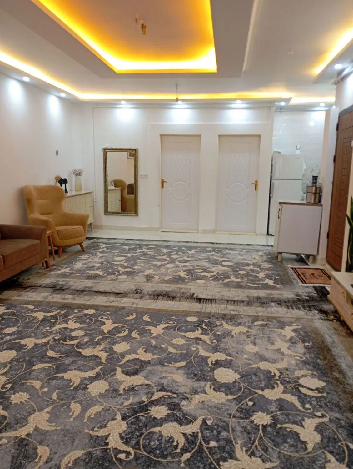 خانه اجاره ای طبقه ۱ فاضل اباد