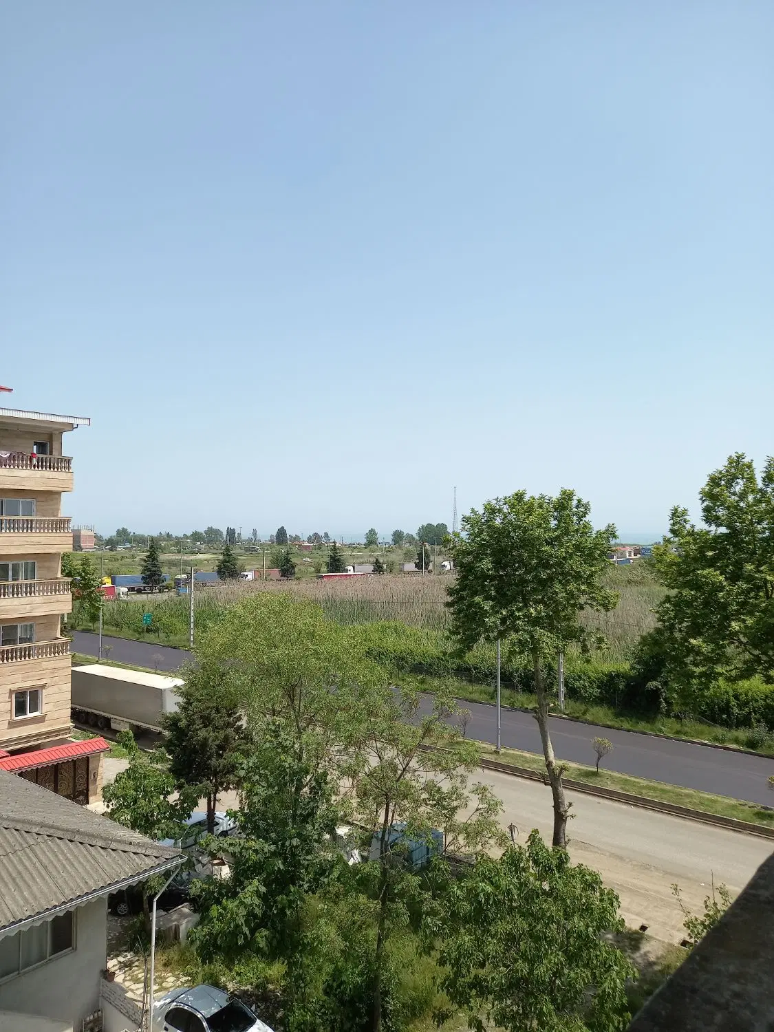 آپارتمان ۹۰متری پاسداران