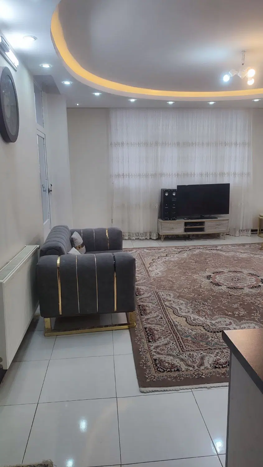 خانه دو طبقه