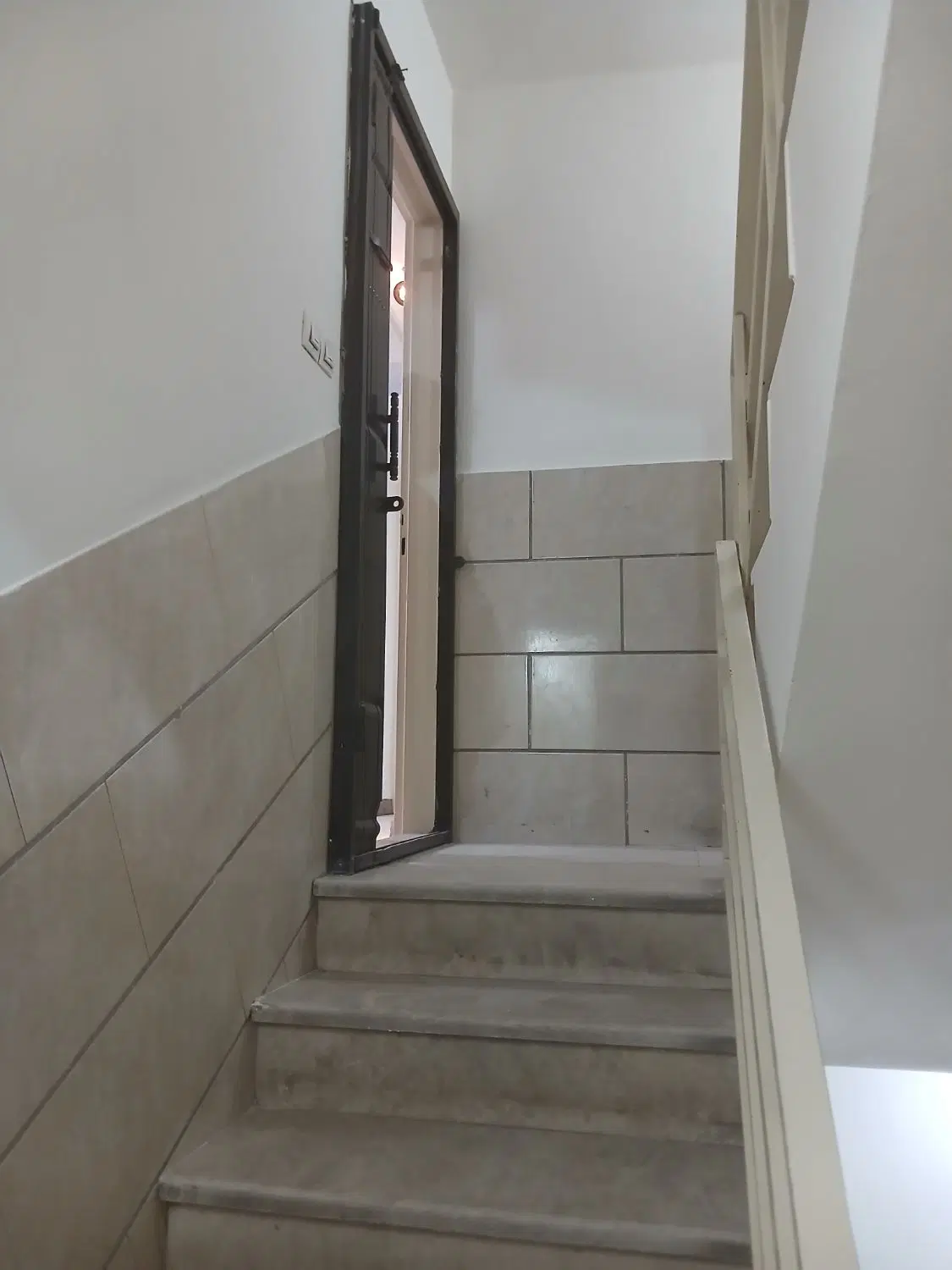 ۴۳ متری  طبقه همکف