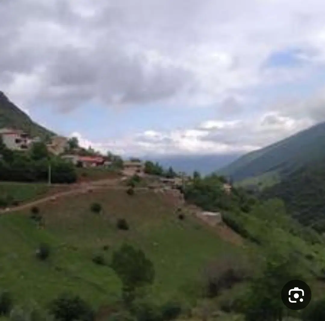 زمین فروشی