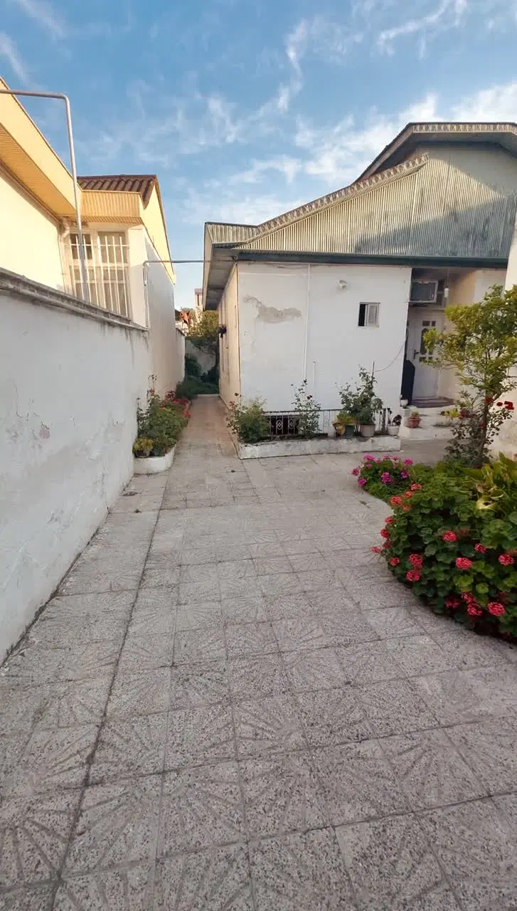 اجاره خانه دربستی ۱۱۰ متری با ۳۰۰ متر زمین