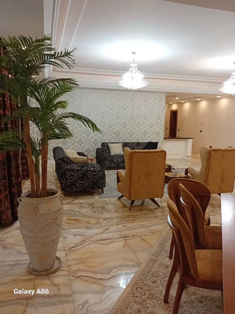 اجاره اپارتمان ۲۰۰ متری الهیه