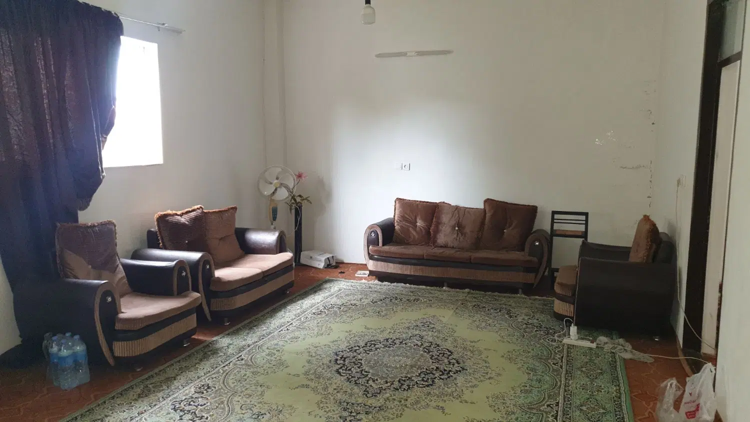 اجاره واحد ۶۰ متری