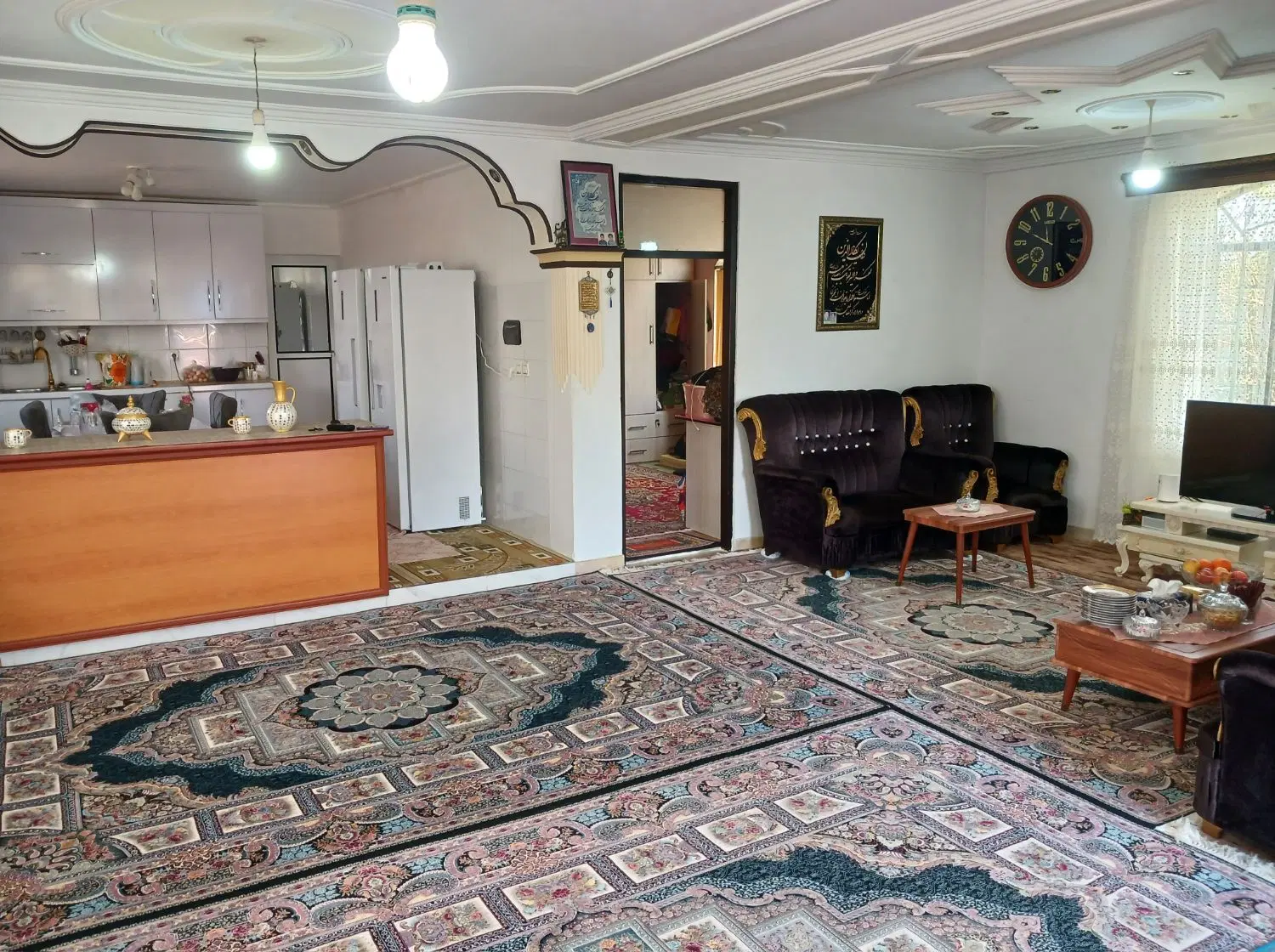 خانه ویلایی ۵۰۰ متر زمین بنا ۹۰ متر