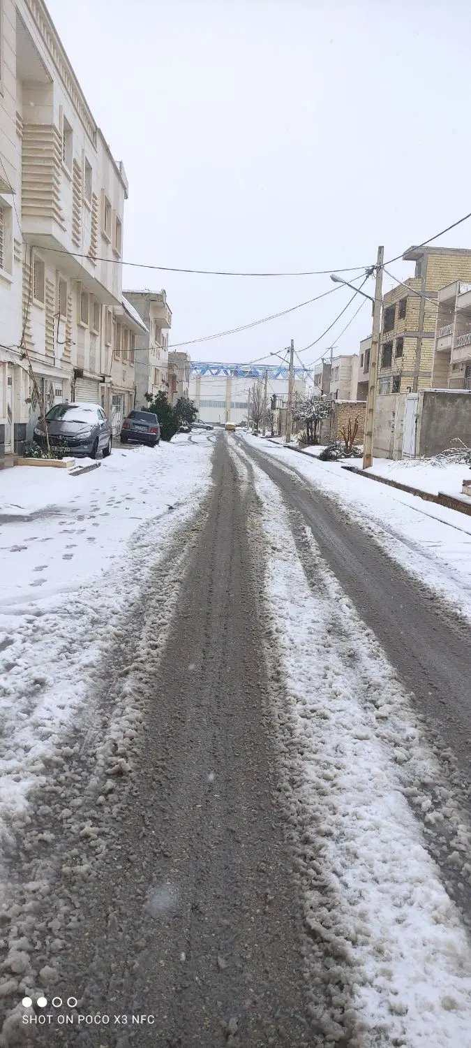 زمین دو بر صدرا