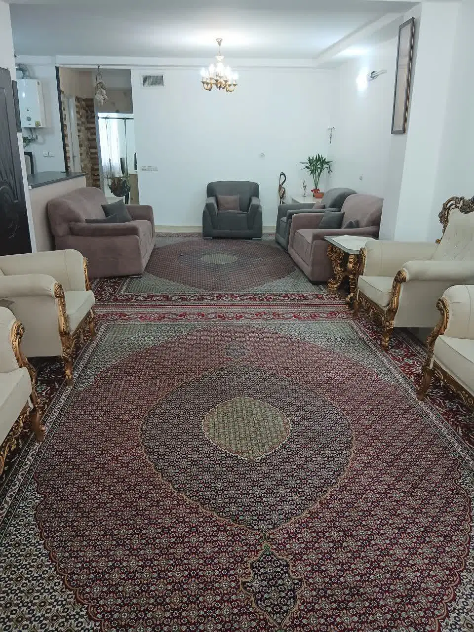 آپارتمان ۹۰ متری
