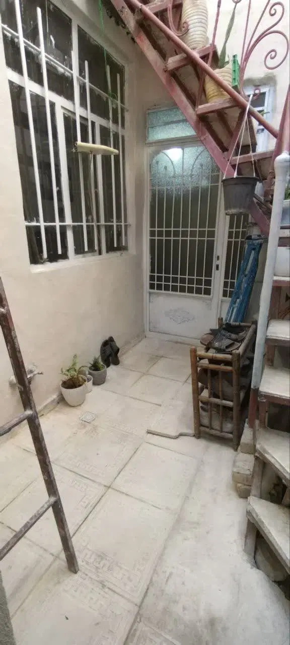 خانه دو طبقه