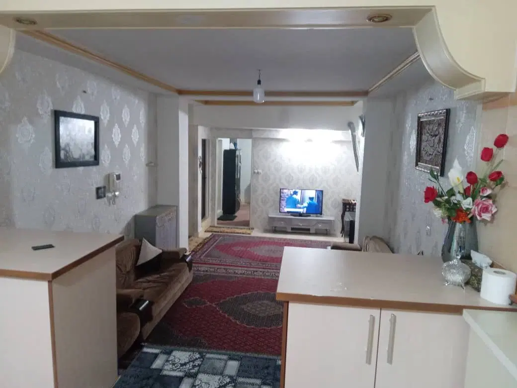فروش آپارتمان 70 متری گلستان یاس 1 سنددار