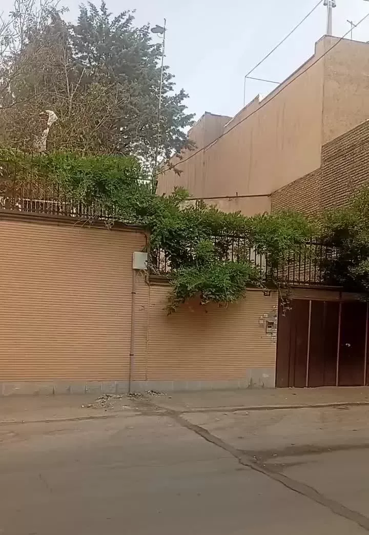 واحدپاسداران کوچه نبش پردیس 2