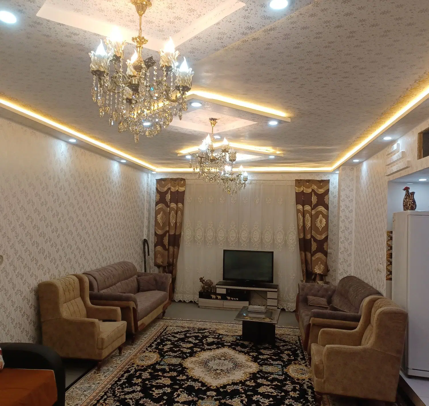 فروش خانه دوطبقه حسن آباد