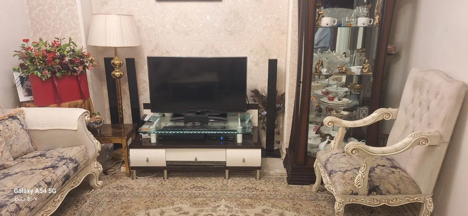 ۵۵ متر یک خواب طبقه اول اذربایجان تک واحدی