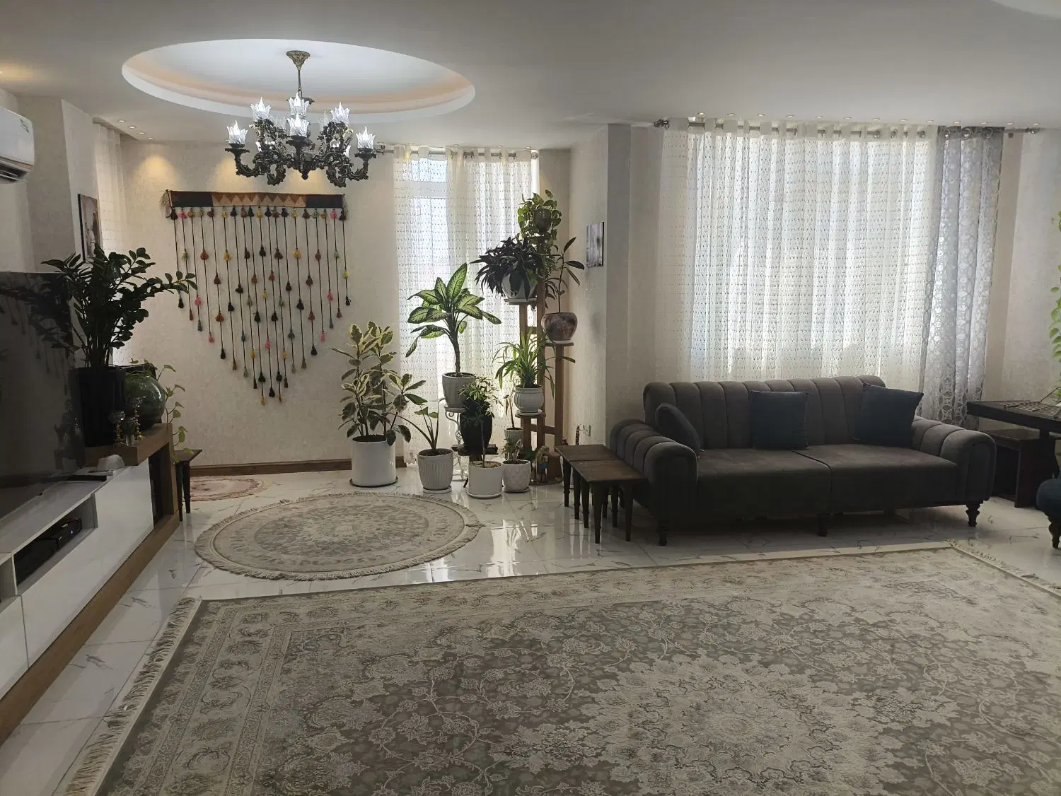 آپارتمان سه خوابه لوکس