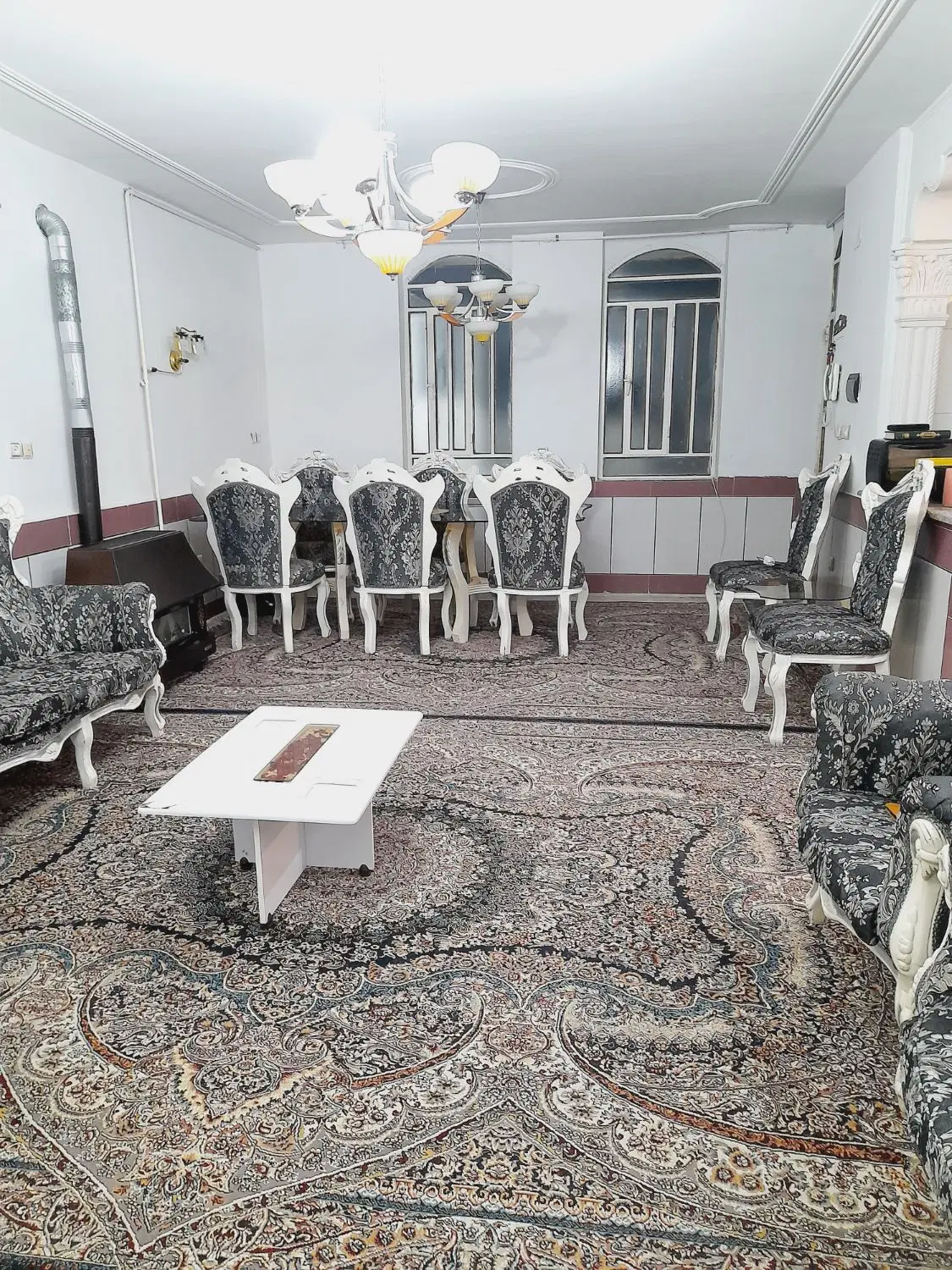 رهن و اجاره طبقه ی بالا گلدشت غربی