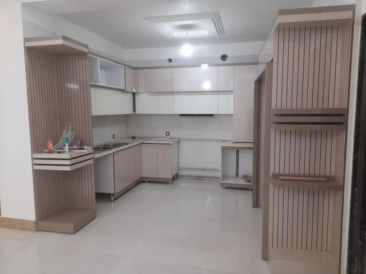 خانه نوساز در بعثت با تمام امکانات با ساخت خوب