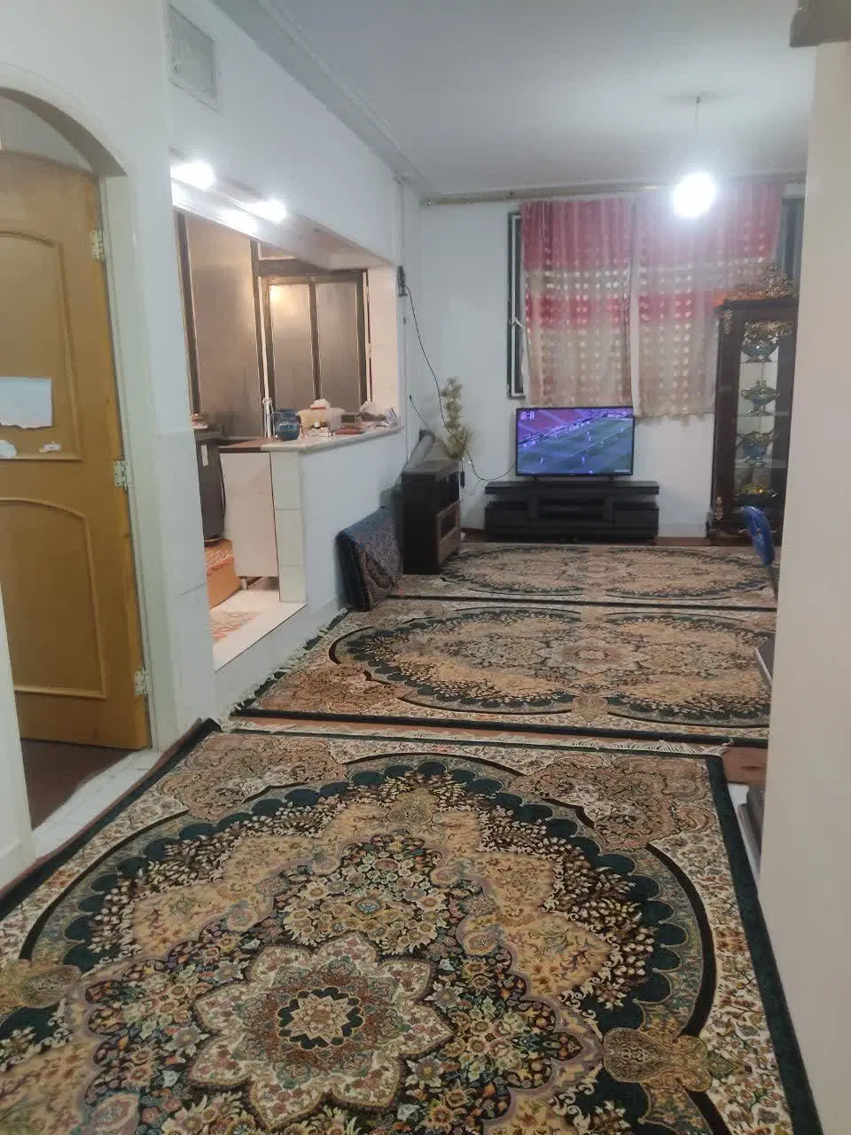 آپارتمان۸۰متر تک خواب طبق۲ باآسانسور