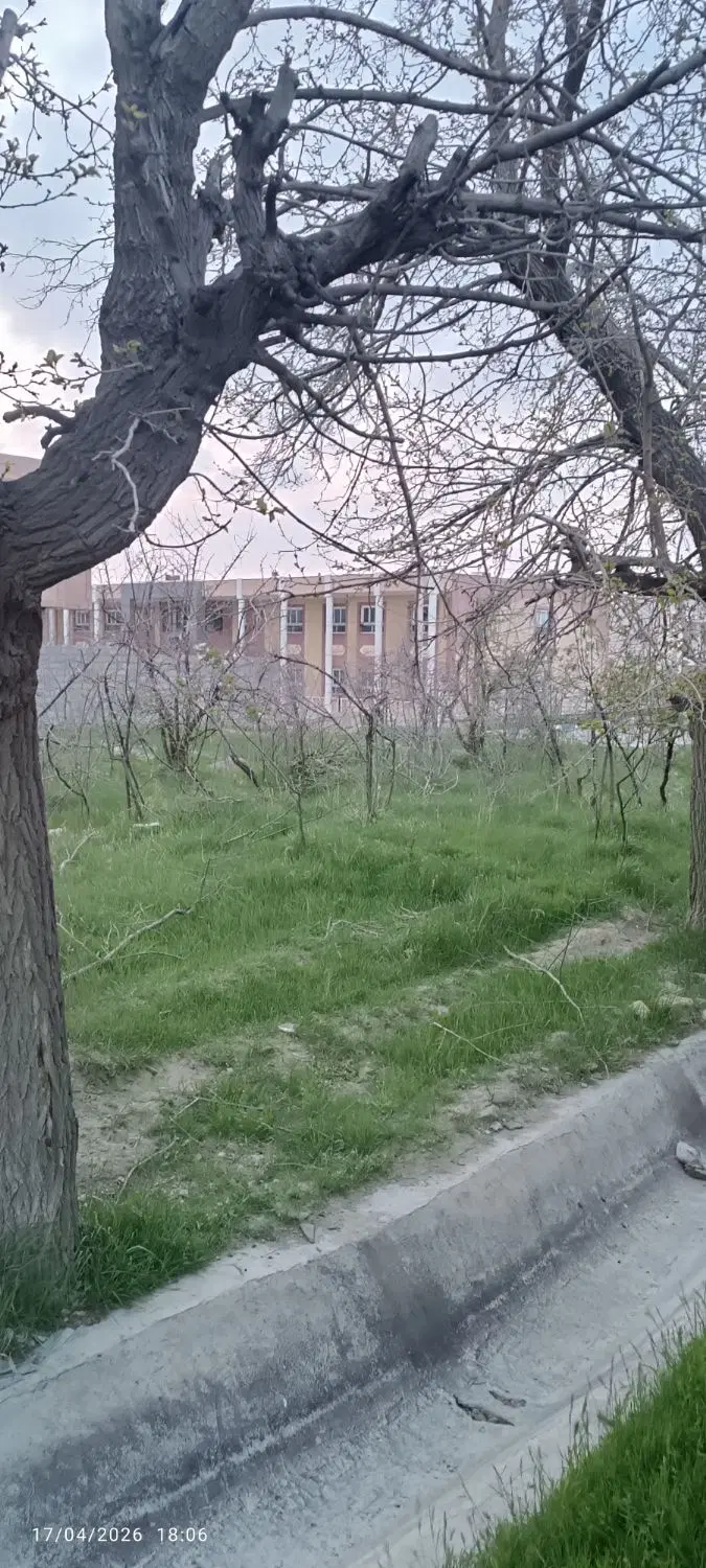 زمین گلمکان