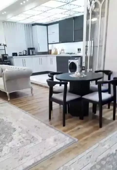 واحد۱۰۰متری فول