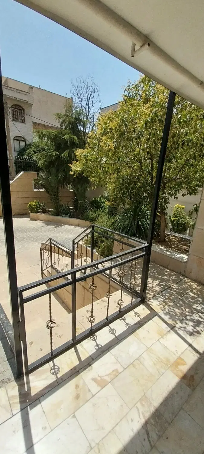 ۷۴ متر_ تراورتن_فول امکانات_رو به آفتاب