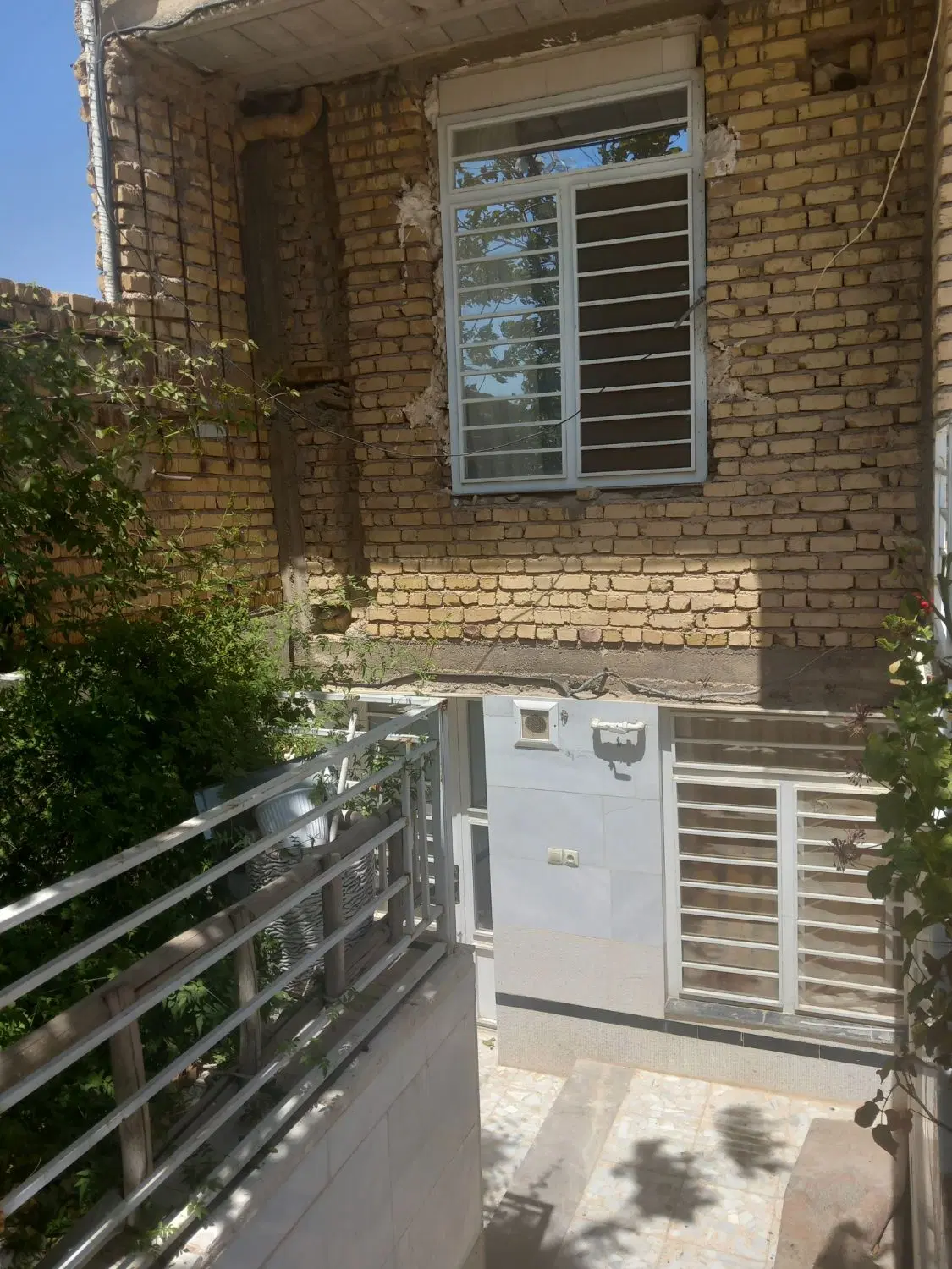 فروش منزل ویلایی سه طبقه