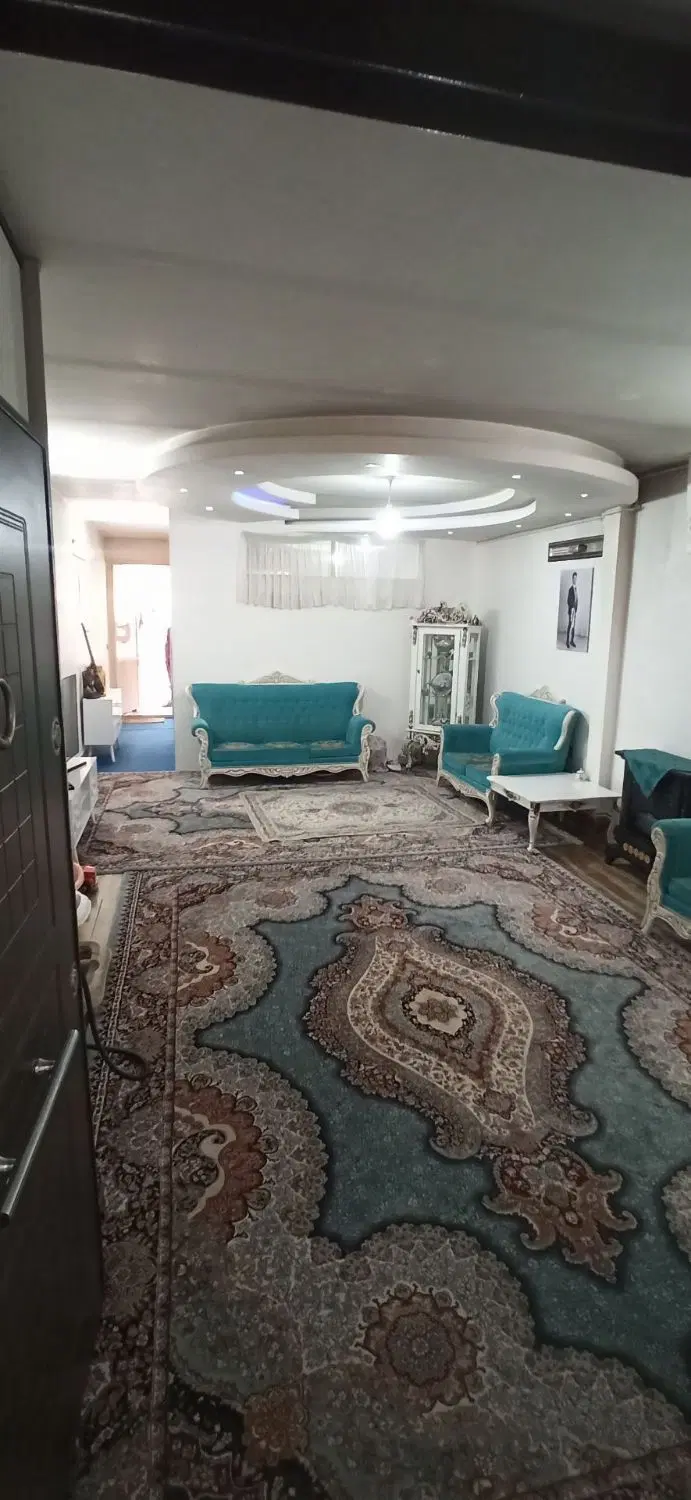 یه واحد آپارتمان شیک و تمیز مناسب عروس و داماد