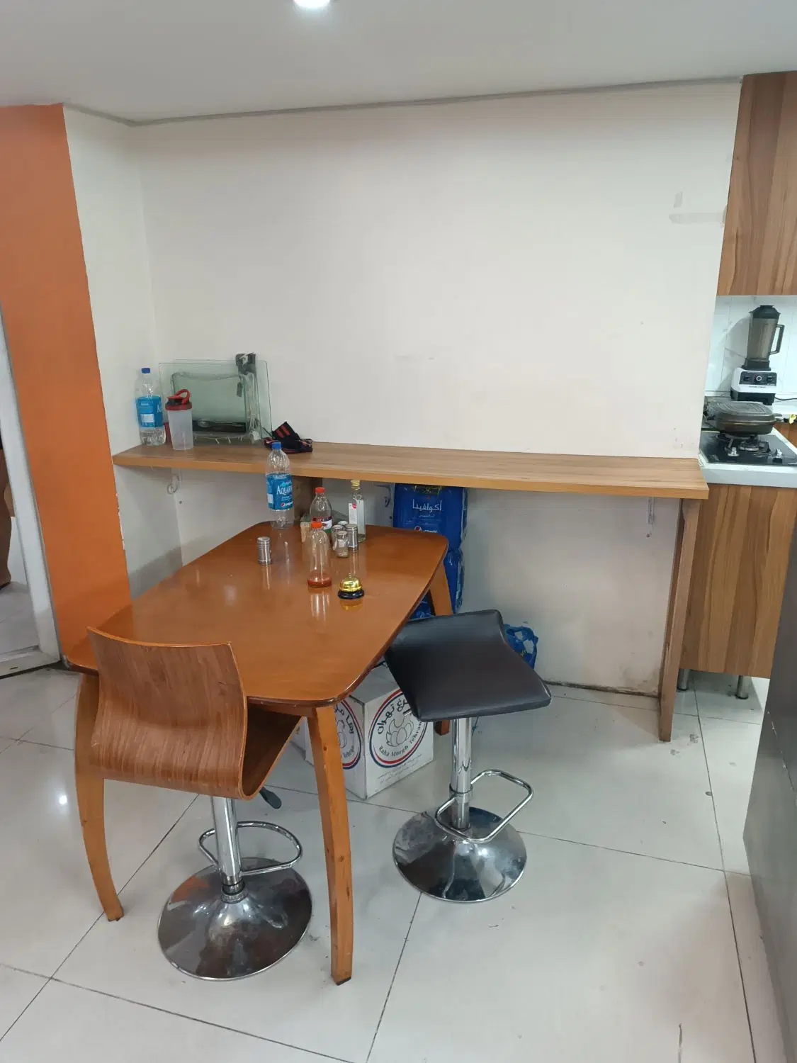 بوفه باشگاه بدنسازی