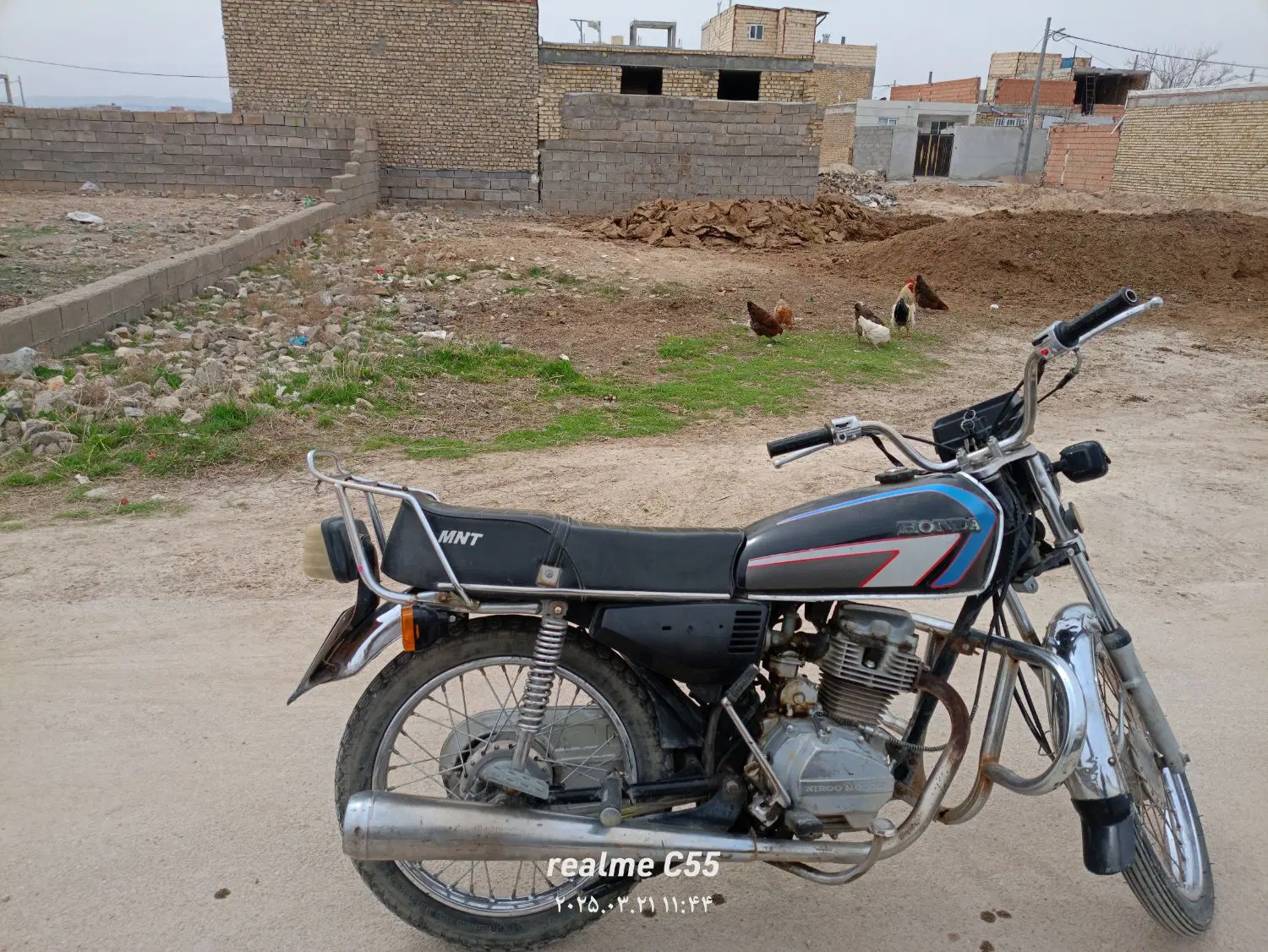 زمین فروشی 185متری