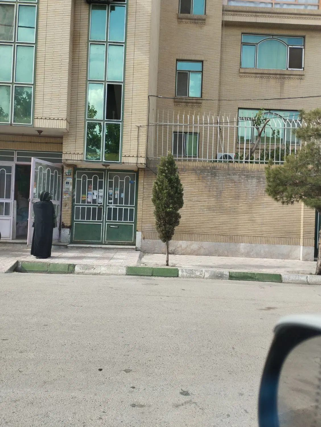 ملک ویلایی فروشی