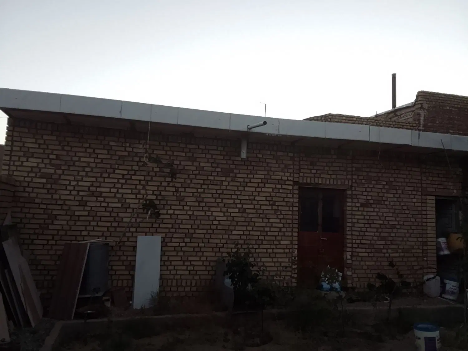 600مترزمین با40متر زیربنا در روستای هریوند