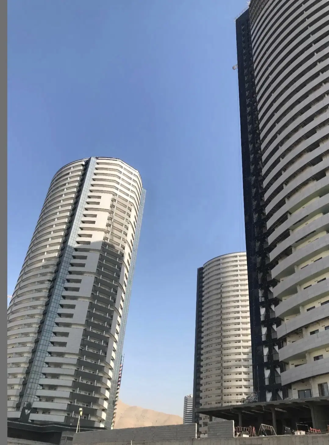 برج نارنج هفت طبقه ۱۶
