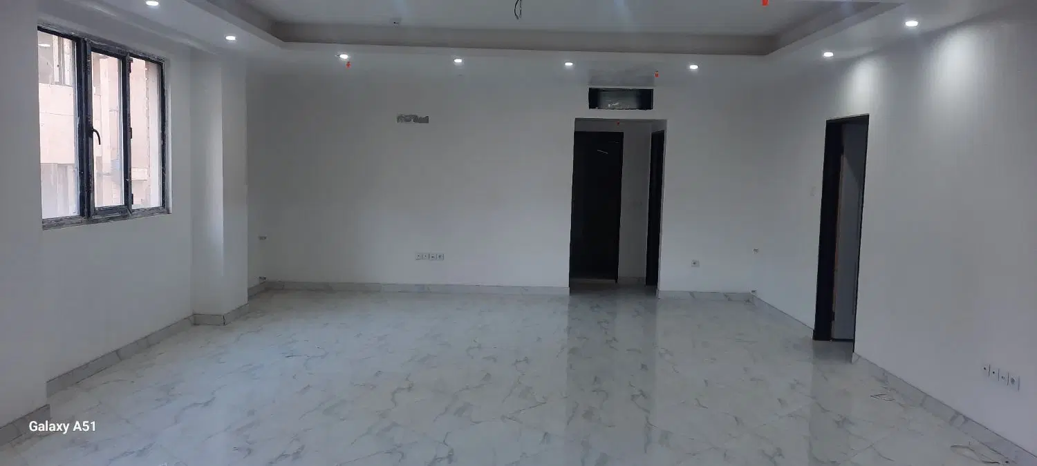آپارتمان ۳خوابه کلیدنخورده