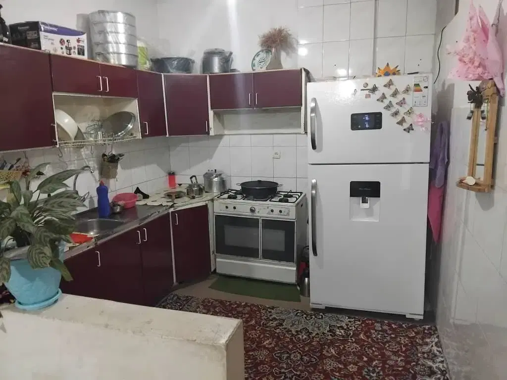 فروش ویلایی و مغازه تجاری در کوی راه حق