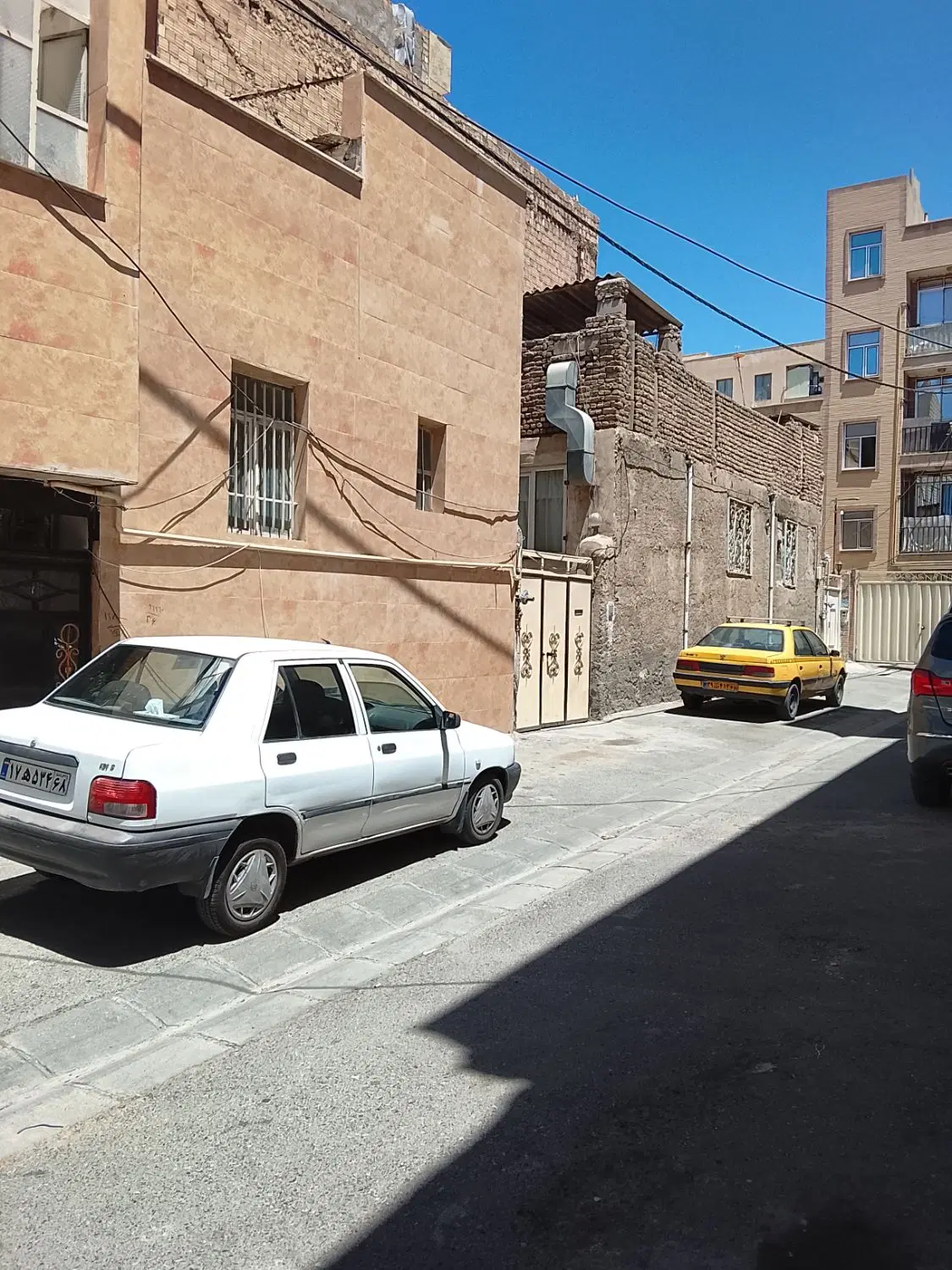 خانه ویلای در3واحدمسکونی