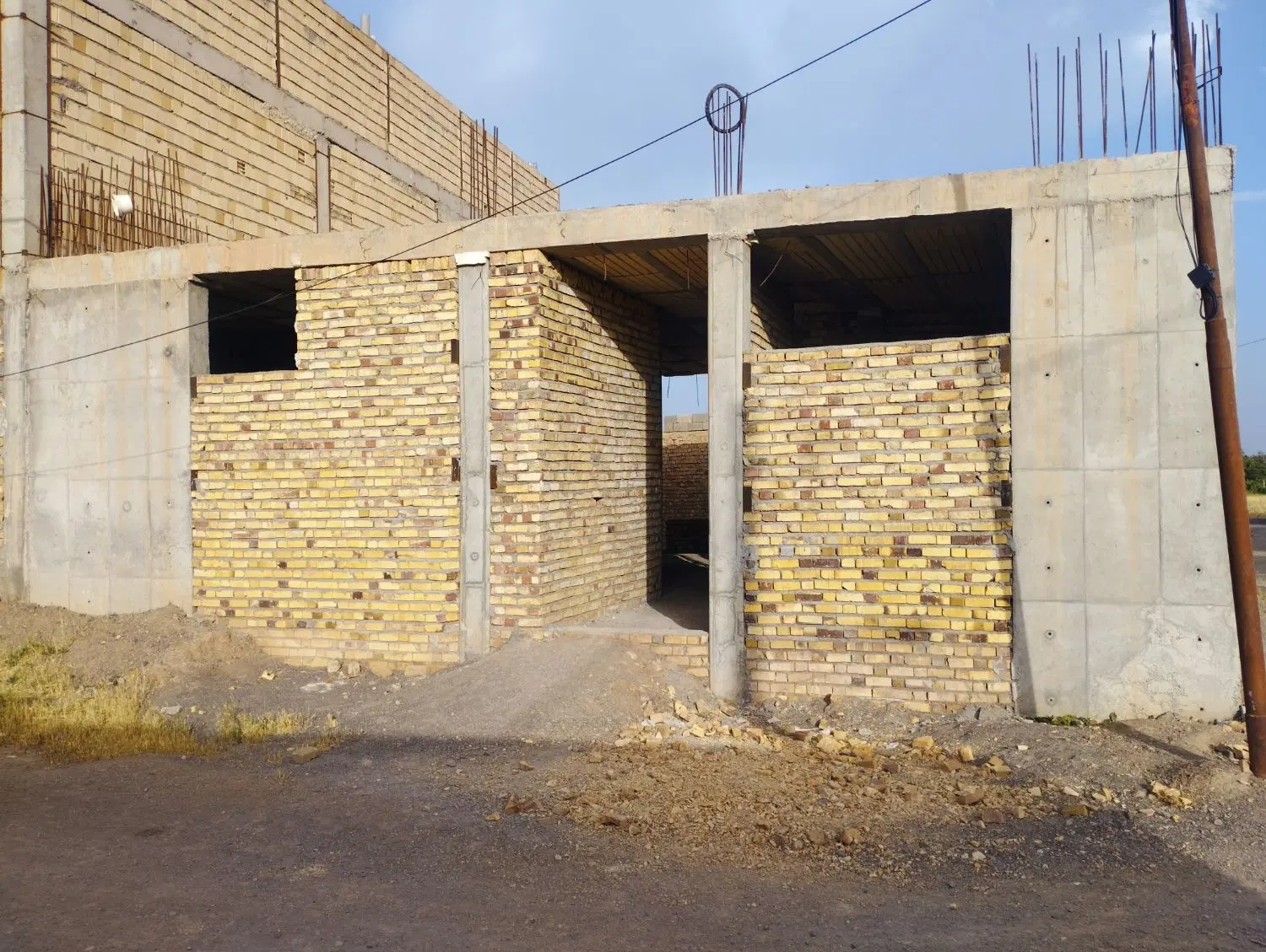 اسکلت نیمه ساز نوقاب