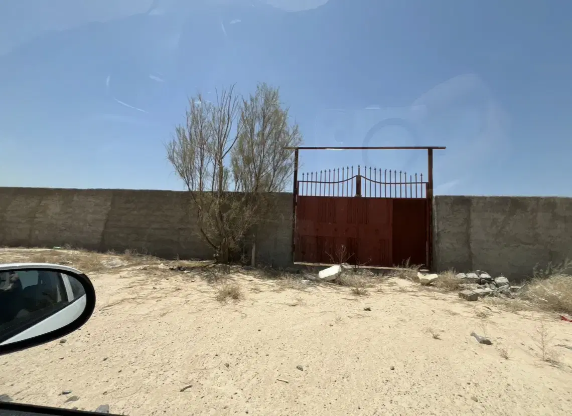۶۵۰۰مترزمین۴دیواری صنعتی قلعه شور بهارستان۳نبش