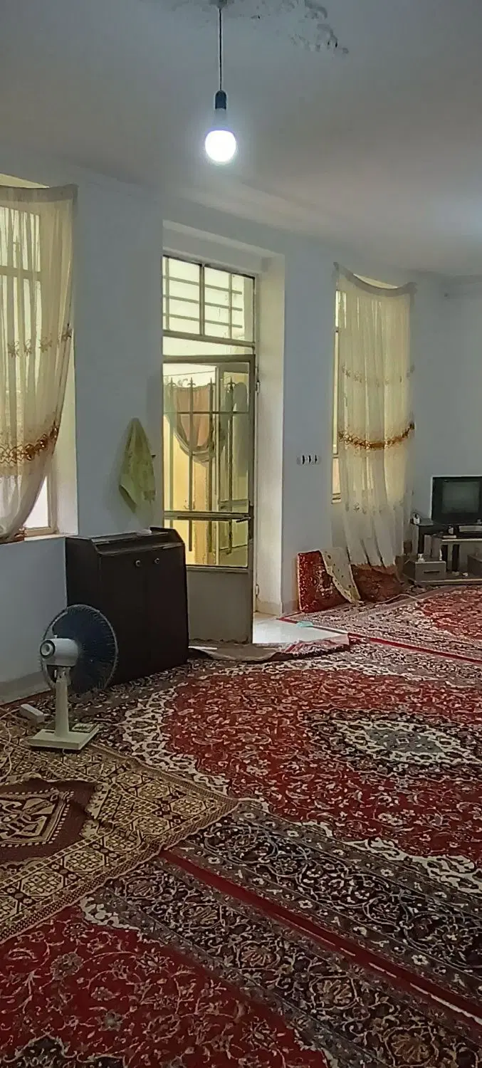 خونه تمیز 90متری رحمت اباد