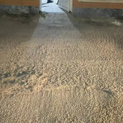 زمین 120متری