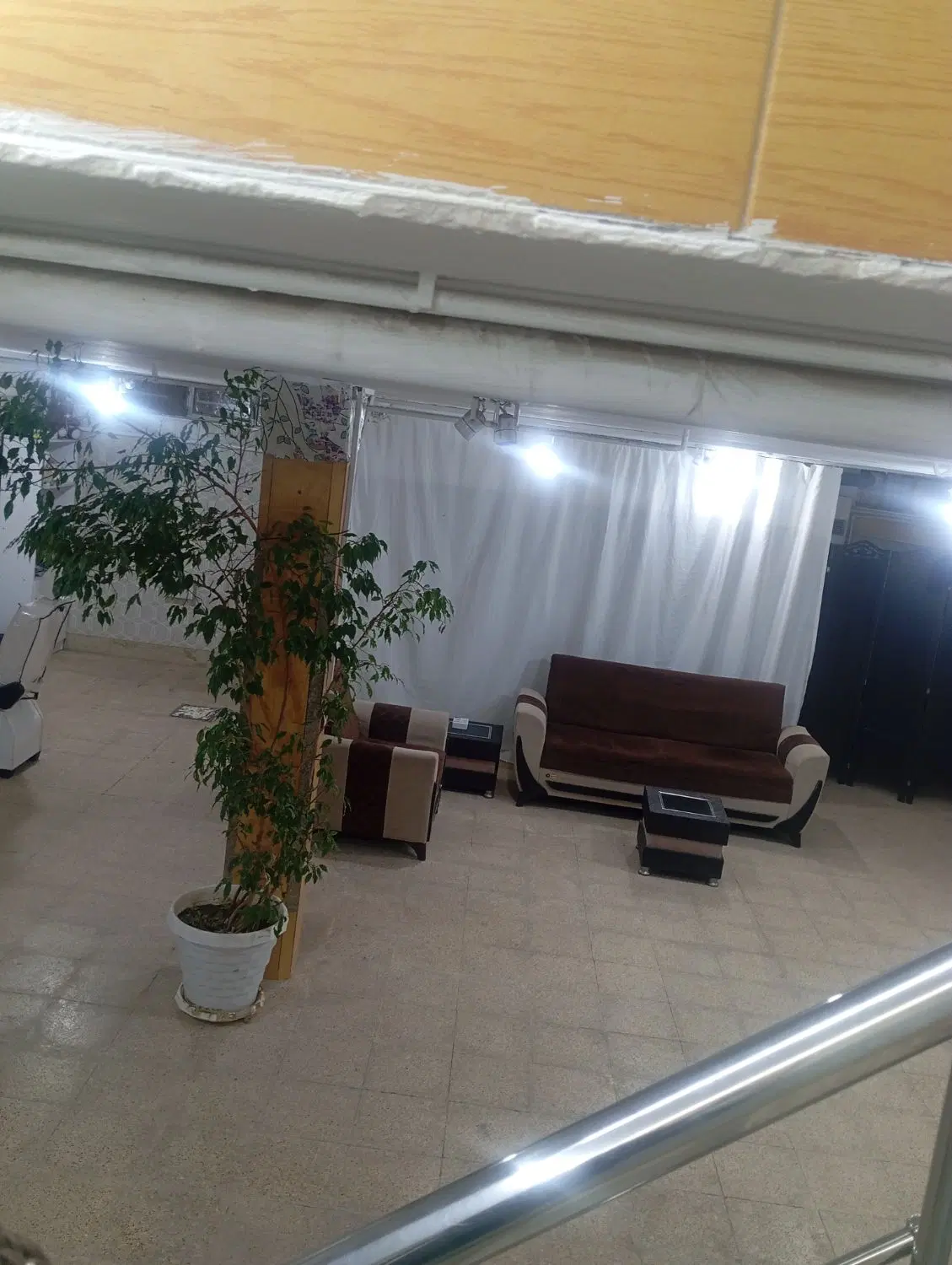 زیرزمین 80متری