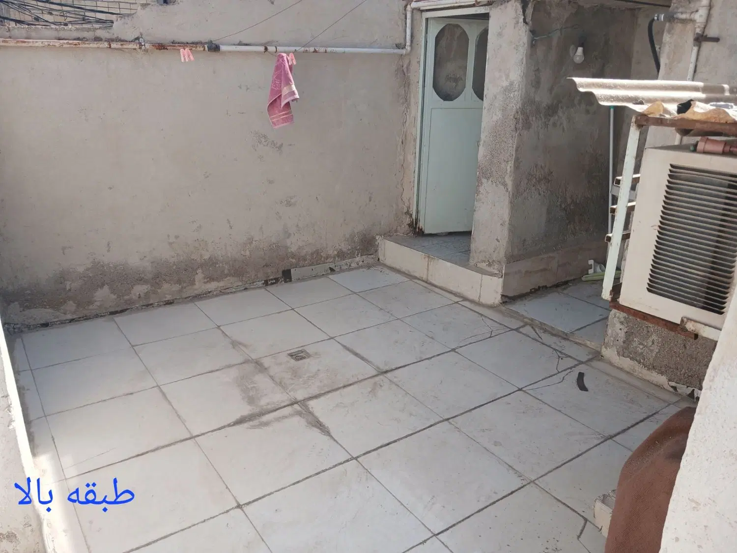 فروش خانه دو طبقه منبع آب