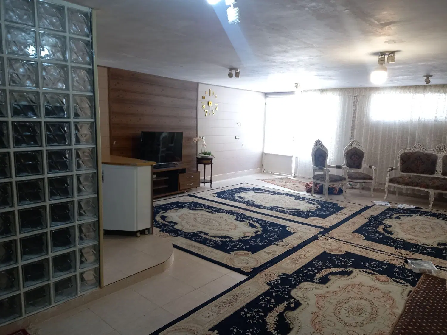 خانه رهن اتباع تماس نگیرند