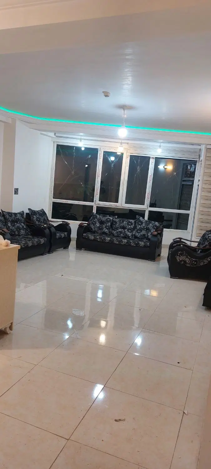 واگذاری واحد آپارتمانی مسکونی
