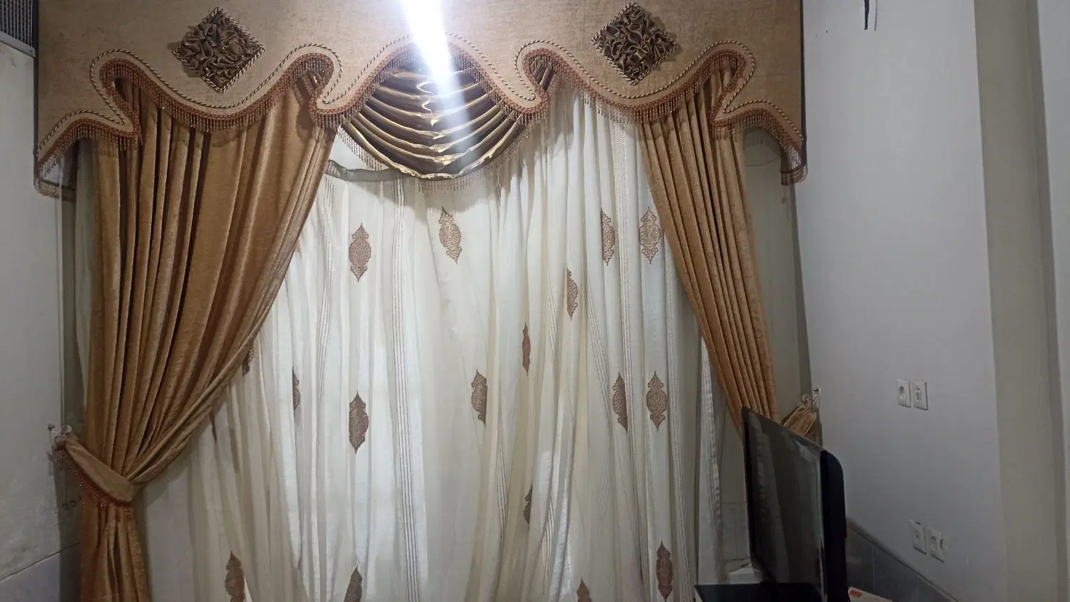 اجاره منزل مسکونی واقع در فاز ۴ قدیم. گلستان