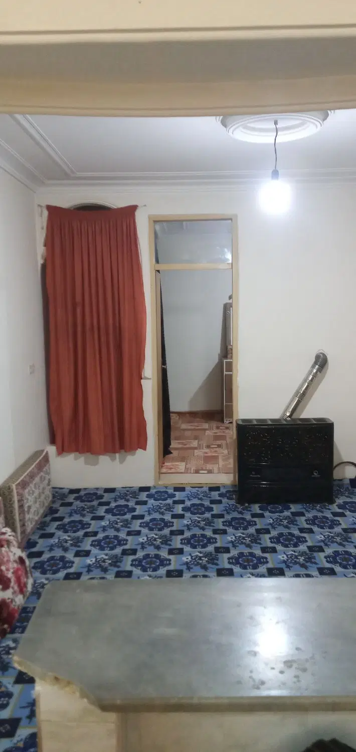 اجاره واحد 65 متری