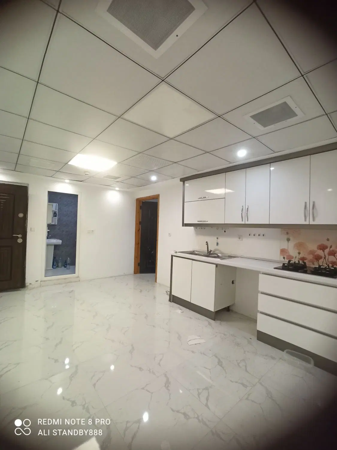 سوییت بزرگ تک خواب شهرک سام و زال