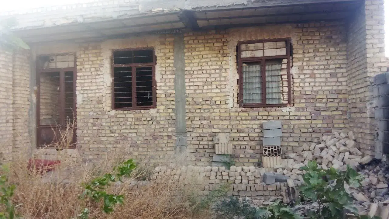 منزل سفت کاری