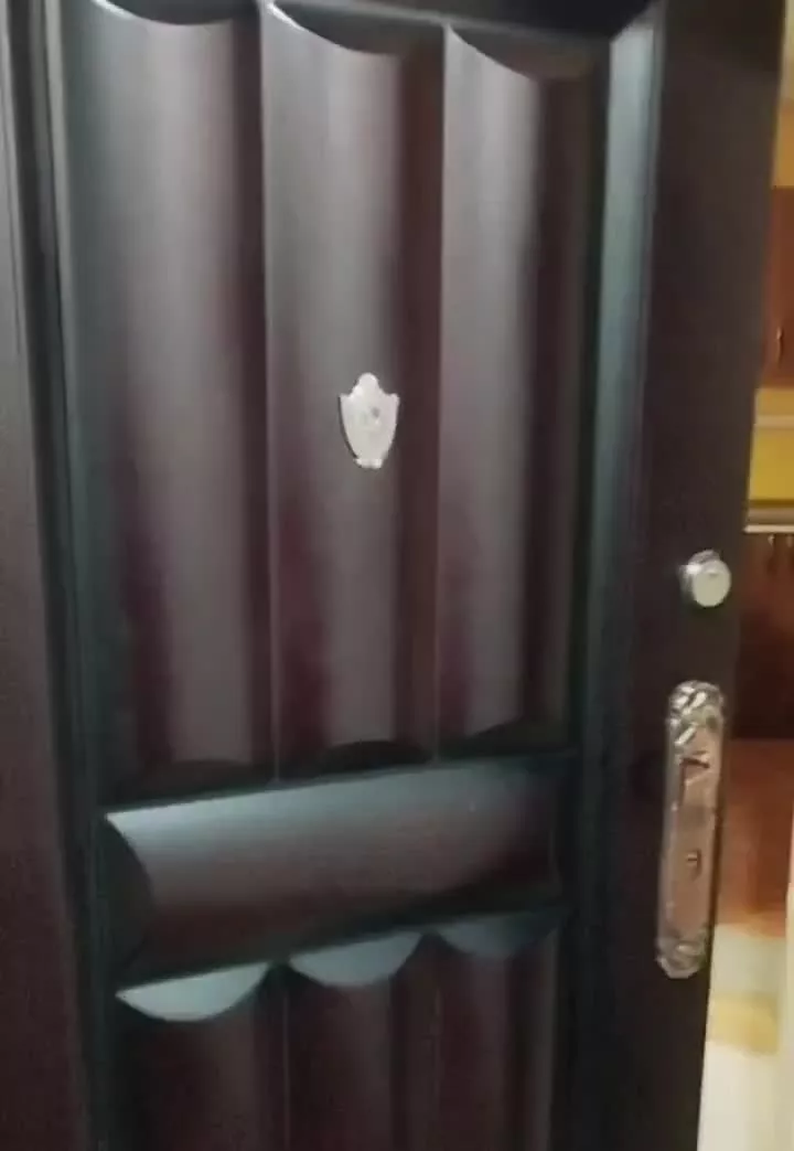 فروش یک واحد آپارتمان دو خوابه
