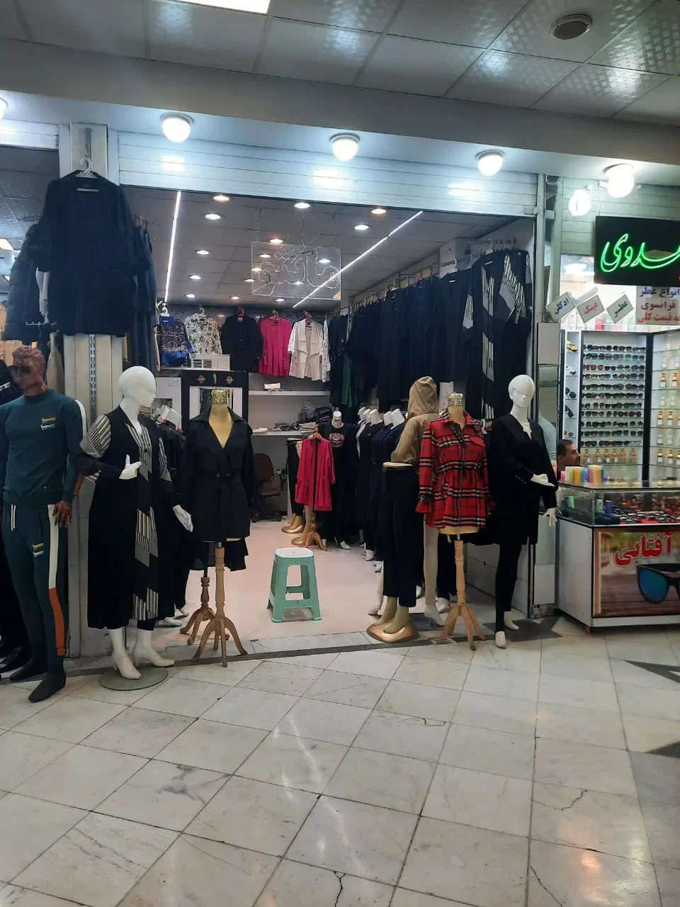 مغازه ۱۷ متر نزدیک حرم اجاره